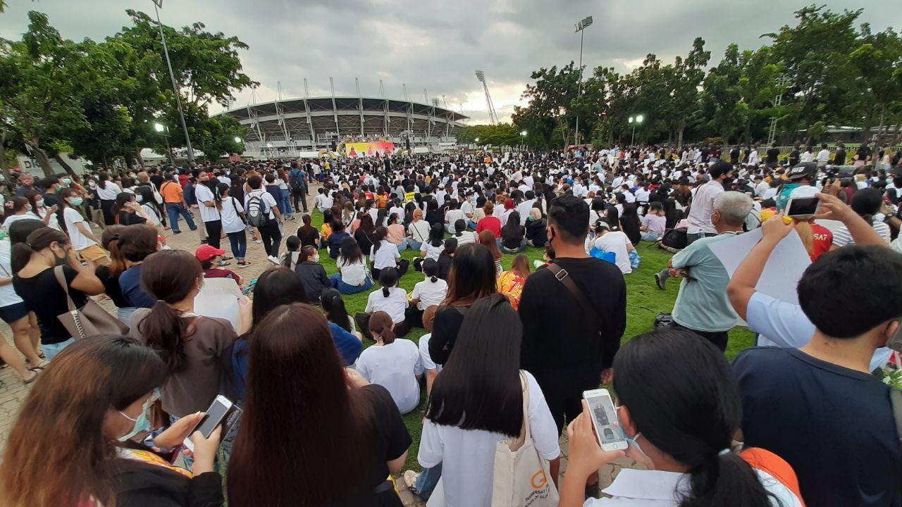 ประมวลชุมนุม #ธรรมศาสตร์จะไม่ทน 'เราไม่ต้องการปฏิรูปเราต้องการปฏิวัติ'