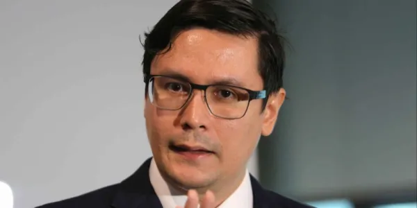 จี้รัฐบาลออกนโยบายให้ชัดเจน กรณีรัฐบาลทหารพม่าใช้ธนาคารไทยโอนถ่ายเงินซื้ออาวุธ