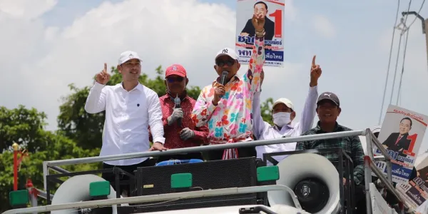 ผลคะแนนเลือกตั้งอย่างไม่เป็นทางการ ศึกชิงเลือกตั้งนายก อบจ.ปทุมธานี ‘ชาญ - ปทุมรักไทย’ สามารถเอาชนะ ‘คำรณวิทย์’ แชมป์เก่า ห่างกันเกือบ 2 พันคะแนน