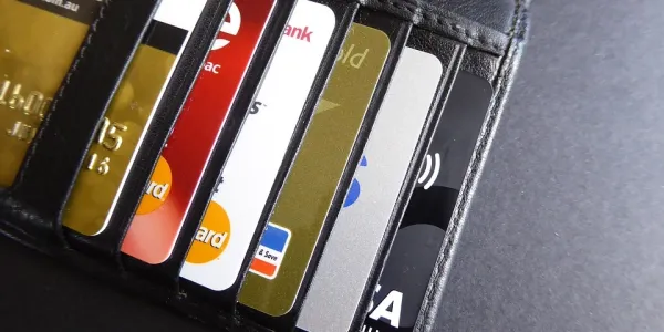 ธปท.ผ่อนปรนผ่อนชำระขั้นต่ำบัตรเครดิตที่ 8% ออกไปอีก 1 ปี