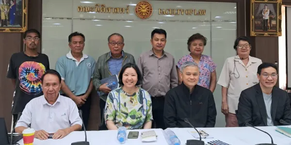 เสวนาปัญหาเศรษฐกิจผูกขาดประเทศไทย 'สฤณี' มองทุนยึดกุมรัฐรุนแรงกว่าทุกยุค