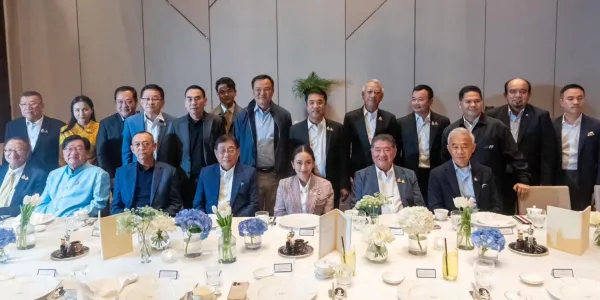 ดินเนอร์พรรคร่วมฯ คุยทุกเรื่อง นิรโทษกรรม-แก้ รธน. โยนให้เป็นเรื่องของสภา