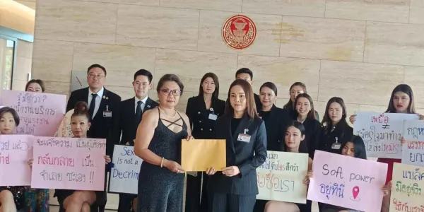 มูลนิธิเอ็มพาวเวอร์ ยื่นหนังสือผลักดันร่าง กม.มาตรการคุ้มครอง Sex Worker เข้าสู่สภา