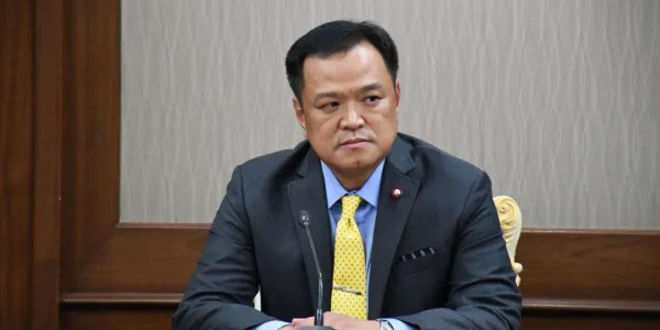 แก้ รธน.ยังวุ่น ‘อนุทิน’ ปัดเอี่ยว สว. ใช้ประชามติเสียงข้างมาก 2 ชั้น 'ปชน.'ดันประชามติ 2 ครั้ง