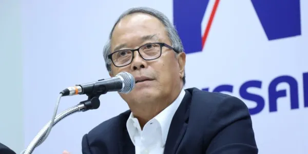 ‘เพื่อไทย’ เตรียมฟ้องกลับ ‘ธีรยุทธ’ – มั่นใจแจง กกต.กรณี ‘เพื่อไทย’ ถูกหาว่า ‘ทักษิณ’ ครอบงำได้