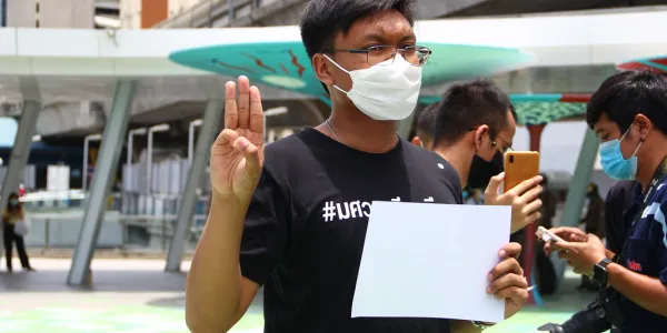 ครั้งที่ 16 แล้วที่ศาลอุทธรณ์ไม่ให้ประกันตัว 'ขนุน' สิรภพ ผู้ถูกคุมขังทางการเมือง คดีมาตรา 112 จากการปราศรัยม็อบ18พฤศจิกา63 ที่ราชประสงค์ พิเคราะห์มีเหตุให้เชื่อว่าจำเลยจะหลบหนี ส่วนที่อ้างว่าป่วย ราชทัณฑ์สามารถดูแลได้ ส่วนขนุน เริ่มกระบวนการ Refeeding รักษาภาวะขาดสารอาหาร หลังเข้า รพ.ธรรมศาสตร์