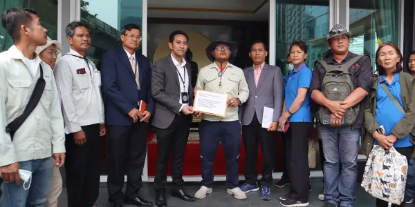 ‘วิมล’ แรงงานยานภัณฑ์ ให้สัมภาษณ์สำนักงบประมาณ และกระทรวงการคลัง รับปากรีบส่งเรื่องเบิกงบกลางสำรองจ่ายช่วยคนงานที่ถูกลอยแพ 466 ล้าน เข้าที่ประชุม ครม. แต่ไม่ชัดเจนทันประชุมรอบหน้าหรือไม่