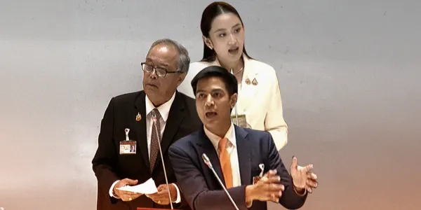 ‘พริษฐ์’ ซักฟอกนายกฯ ไม่จริงใจกับการผลักดันปฏิรูปการเมือง-ร่างรัฐธรรมนูญฉบับใหม่ ขวางกฎหมายที่เป็นประโยชน์สาธารณะ ด้าน ‘ชูศักดิ์’ ยืนยันรัฐบาลจริงใจกับการแก้ไขรัฐธรรมนูญ 