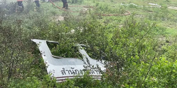 เฮลิคอปเตอร์ตำรวจตกที่ ต.อ่าวน้อย อ.เมือง จ.ประจวบคีรีขันธ์