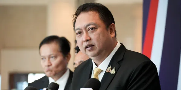 'สุชาติ' และกลุ่ม 18 สส.พรรครวมไทยสร้างชาติ ไม่เห็นด้วยกับมติ กก.บห. พร้อมหนุน 'แพทองธาร' เป็นนายกฯ ต่อ มองนายกฯ และกองทัพชี้แจงชัดเจนแล้ว ไม่จำเป็นต้องลาออกเปลี่ยนตัวนายกฯ 