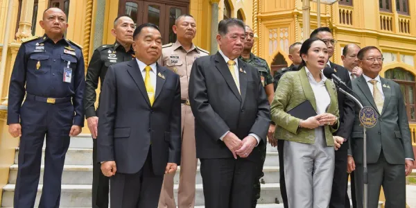 นายกฯ ท้วงกัมพูชา โพสต์ไม่มืออาชีพสร้างปัญหา กต.ย้ำจุดยืนใช้คุยทวิภาคีดีกว่า 