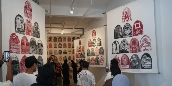 ‘Tolong Menolong’  3 เสียงจาก 3 แดน ศิลปะไทย-มาเลย์-อินโด กู่ร้องกลางเงาความเงียบในปาตานี