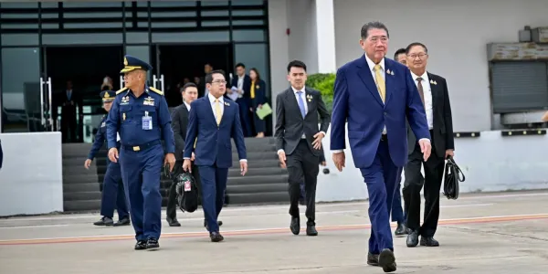 ‘ภูมิธรรม’ ออกเดินทาง เจรจาหยุดยิงไทย-กัมพูชา  กต.สหรัฐฯ แถลง ร่วมหนุนคุย