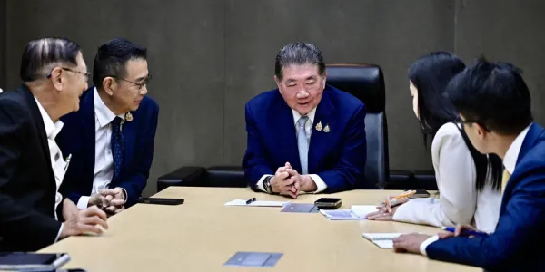 ‘ภูมิธรรม’ เผย ‘ทรัมป์’ โทรมายินดี ส่วนกัมพูชาหากไม่หยุด ก็เสียในสายตาโลก