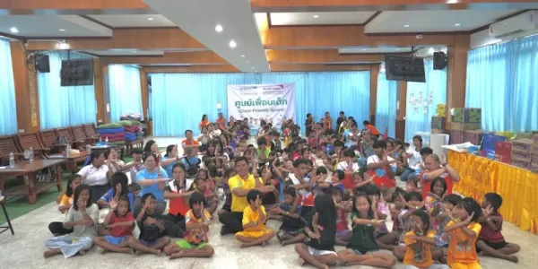 'มูลนิธิศุภนิมิต-ยูนิเซฟ' ลงเยี่ยมเด็กในพื้นที่ศูนย์พักพิงชั่วคราว จ.สุรินทร์ 