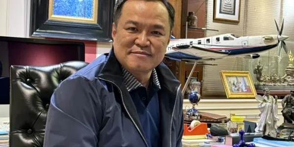 'อนุทิน' ระบุกรณีเขากระโดง ขอแต่ละฝ่ายใช้สิทธิตาม กม. อย่าใช้อำนาจกลั่นแกล้ง