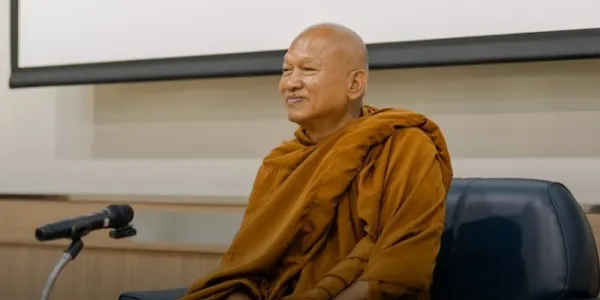 รมว.ประจำสำนักนายก รอตำรวจสอบ 'หลวงพ่ออลงกต' ก่อนประสานลาสิกขา