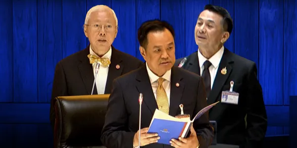 'อนุทิน' เผยยุบสภา 31 ม.ค.69 - 'บวรศักดิ์'แจงประชามติ 2 เรื่อง "ร่าง รธน.-เลิก MOU"