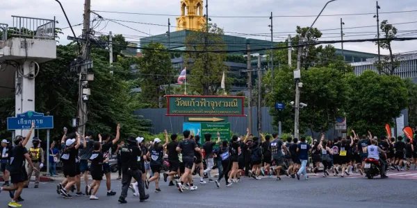 ประมวลภาพ Run2Free วิ่งเพื่อเสรีภาพ จากสวนจตุจักรสู่รัฐสภา เรียกร้องปล่อยตัวผู้ต้องขังทางการเมือง