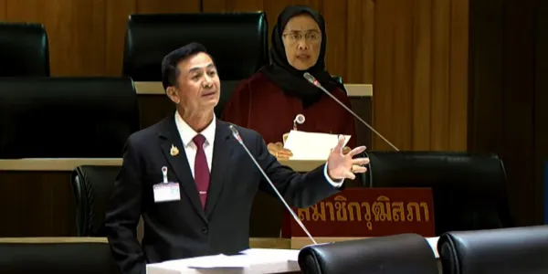 ‘ชลน่าน’ แจงทุกข้อกังวล ย้ำร่าง สสร. เพื่อไทยรอบคอบ ‘อังคณา’ ย้ำจุดยืน ปชช.ต้องมีส่วนร่วม