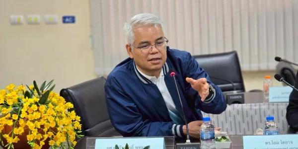 สัมภาษณ์ ‘ดร.วีระศักดิ์ พุทธาศรี’ การจัดการระบบสุขภาพปฐมภูมิ นโยบายจากฐานรากคือความแข็งแรงที่แท้จริง