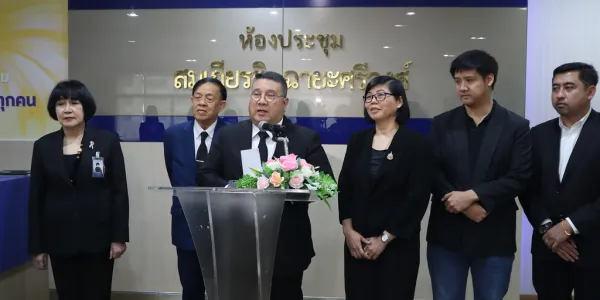'บอร์ดประกันสังคม' มีมติเห็นชอบ ปรับสูตรบำนาญชราภาพเป็นสูตร 'CARE' บนหลักการคำนวณตลอดช่วงเวลาส่งสมทบ และปรับค่าเงินตามภาวะเศรษฐกิจ โดยขั้นตอนหลังจากนี้ รมว.แรงงานจะนำเสนอเข้าที่ประชุม ครม. หวังบังคับใช้ ม.ค. 2569