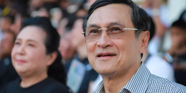 'จาตุรนต์' ชี้สูตรเลือก กมธ.ยกร่าง 20 หยิบ 1 อาจเป็นแค่ 'หวยล็อค' แนะทบทวน