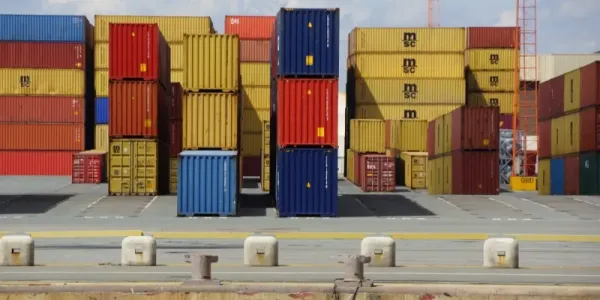หนุนรัฐเร่งปิดดีล FTA แนะมอง ‘UAE’ โอกาสใหม่ดัน ศก.ไทย ‘คนละครึ่งพลัสเฟส 2’ ดี แต่กระตุ้นแค่ระยะสั้น