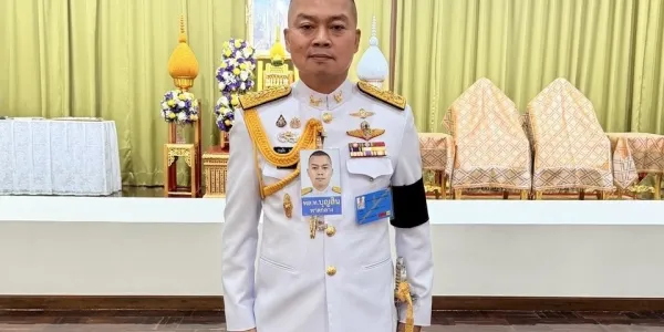 โปรดเกล้าฯ พระราชทานยศ พลเอก แก่ 'บุญสิน พาดกลาง' พระราชทานเครื่องราชฯ 15 นาย