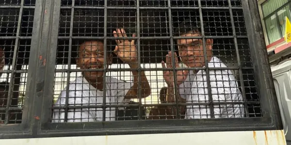 ศาลไม่ให้ประกัน ‘ไผ่-ครูใหญ่’ คดี 112 ปราศรัยหน้าโรงเรียนภูเขียว และ สภ.ภูเขียว ระหว่างพิจารณาคดีชั้นฎีกา เป็นครั้งที่ 5 แม้ว่าจะมีการวางหลักทรัพย์ประกันตัว 5 แสน และยอมรับเงื่อนไข เช่น ห้ามเดินทางออกนอกประเทศ ห้ามออกนอกที่อยู่อาศัย ติดกำไล EM โดยศาลให้เหตุผล ไม่มีเหตุให้เปลี่ยนแปลงคำสั่ง ทำให้ทั้งคู่ถูกจำคุกมานานกว่า 4 เดือนแล้ว 