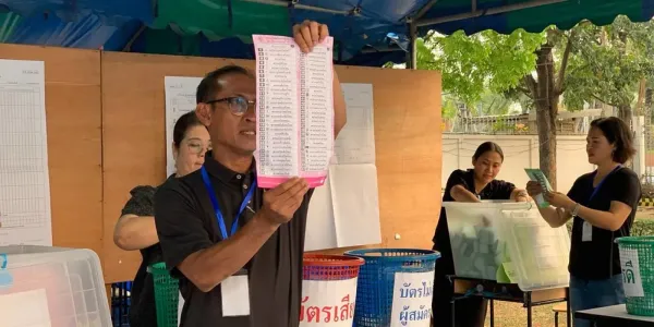 ท่าทีองค์กรสื่อ-พรรคการเมือง-นักการเมือง ไม่เห็นด้วย หลัง กกต. ฟ้องประชาชนข้อหาหนัก ปมถ่ายภาพ-ถอดรหัสบัตรเลือกตั้ง