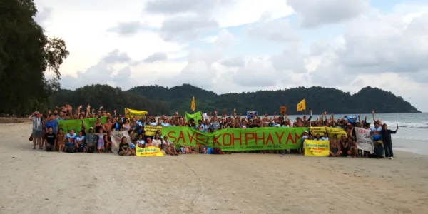 กิจกรรม 'Save Koh Phayam' ต้านแลนด์บริดจ์ หวั่นทำลายทะเลและวิถีชีวิตชุมชน