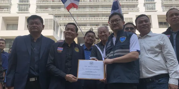 เกษตรกรโคนมหลายจังหวัดรวมตัวยื่นหนังสือถึง "ศุภจี" ขอให้ชะลอการนำเข้านมและผลิตภัณฑ์นมแปรรูปนมผง ตามข้อตกลง FTA ไทย-นิวซีแลนด์ (TNZCEP) และไทย-ออสเตรเลีย (TAFTA) ในปี 2569 จนกว่าจะแก้ไขปัญหาน้ำนมดิบในประเทศได้ ย้ำไม่มีเจตนาขัดขวาง FTA แต่อยากขอให้รัฐบาลช่วยรับซื้อน้ำนมดิบจากเกษตรกรไทยก่อนนำเข้ามาจากต่างประเทศเพิ่ม 