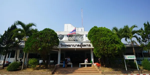 สปสช. ยืนยันไม่มีจ่ายล่าช้า โอนให้ รพ.อุ้มผางแล้ว 55 ล้านบาท ดูแลสิทธิบัตรทอง 4.2 หมื่นคน