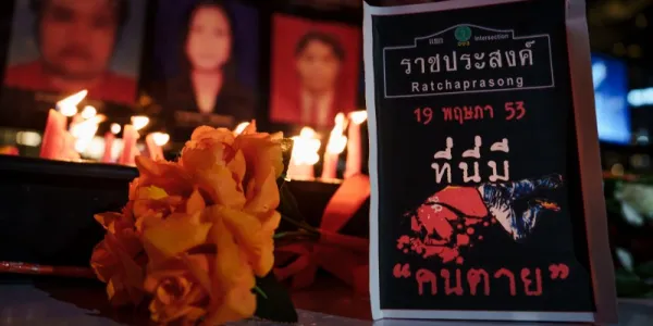 "ที่นี่มีคนตาย" รำลึก 16 ปี สลายชุมนุมคนเสื้อแดง นับถอยหลัง 4 ปี คดีหมดอายุความ