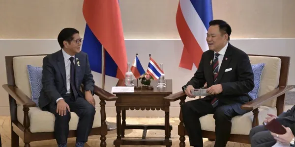 'อนุทิน' หารือ ปธน.ฟิลิปปินส์ ยินดีการประชุมสุดยอดอาเซียนประสบผลสำเร็จ