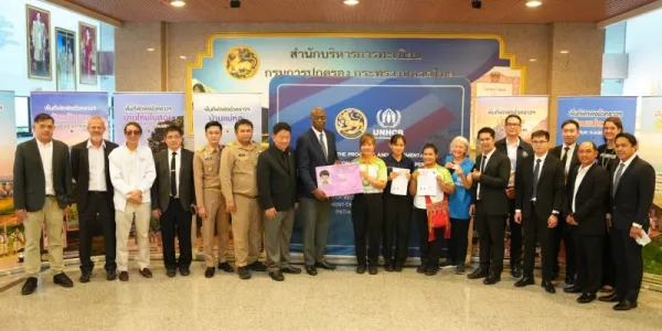 เตรียมทำบัตรประจำตัวผู้หนีภัยการสู้รบจากพม่า