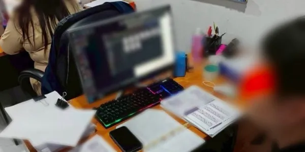 บุกทลายแหล่ง ‘แก้ไขกระดาษคำตอบ’ ข้อสอบเข้ารับราชการท้องถิ่น