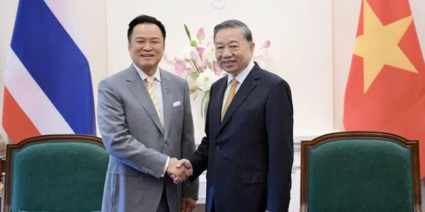 'อนุทิน' หารือ 'โต เลิม' ต่อยอดวิสัยทัศน์จับมือและเติบโตไปด้วยกัน