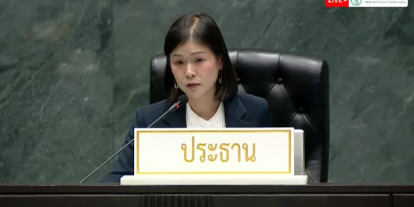 ที่ประชุมสภา กทม. ลงมติเลือก ‘สก.เนอส’ จากพรรคประชาชน นั่งเก้าอี้ประธานสภาฯ ชูแนวคิดสภาโปร่งใส ตรวจสอบได้ เปิดถ่ายทอดสดออนไลน์การประชุมสามัญ-วิสามัญ เปิดเผยคะแนนลงมติอัตโนมัติ จัดตั้งสภางบประมาณ-วิชาการ เพื่อวิเคราะห์งบประมาณ และข้อมูลในการทำร่างข้อบัญญัติต่างๆ 